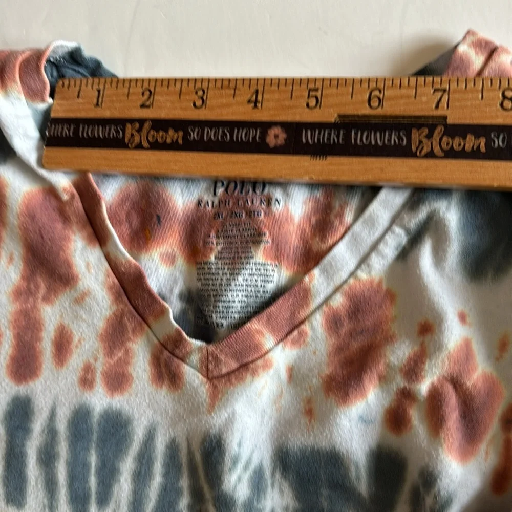 Polo V neck Tie Dye T Shirt 2XL MENS V NECK RED WHITE AND BLUE TUE DYE T